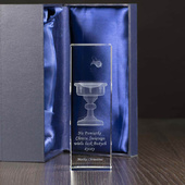 Pamiątka na Chrzciny - Chrzcielnica 3D wygrawerowana w kryształowej statuetce