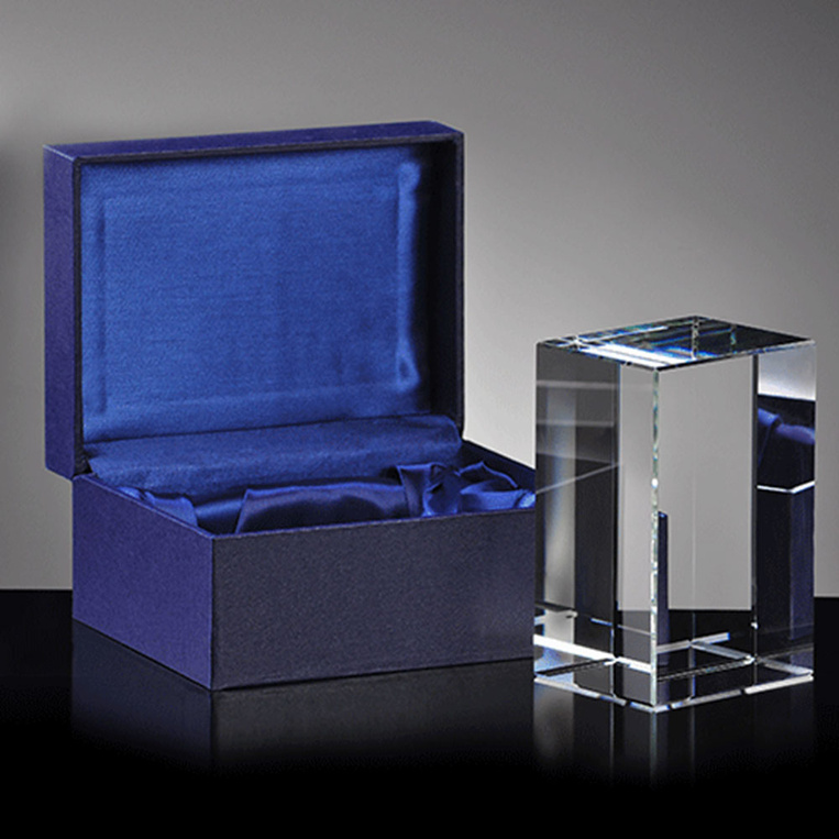 Róża 3D z indywidualną dedykacją, statuetka mała NA WALENTYNKI