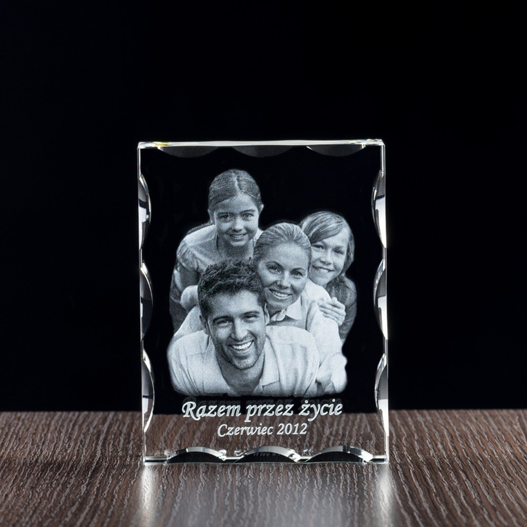 Ekskluzywna fotolampka – szklana statuetka 130x100x30 mm grawer zdjęcia 2D i tekstu