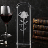 Prezent ślubny Róża 3D w kryształowej kolumnie - duża statuetka + etui