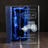 Ciągnik 3D - nagroda za osiągniecia w branży rolnej. Jubileusz firmy