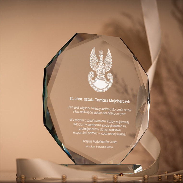 Statuetka z grawerem na zakończenie służby wojskowej – PODZIĘKOWANIA DLA ŻOŁNIERZA