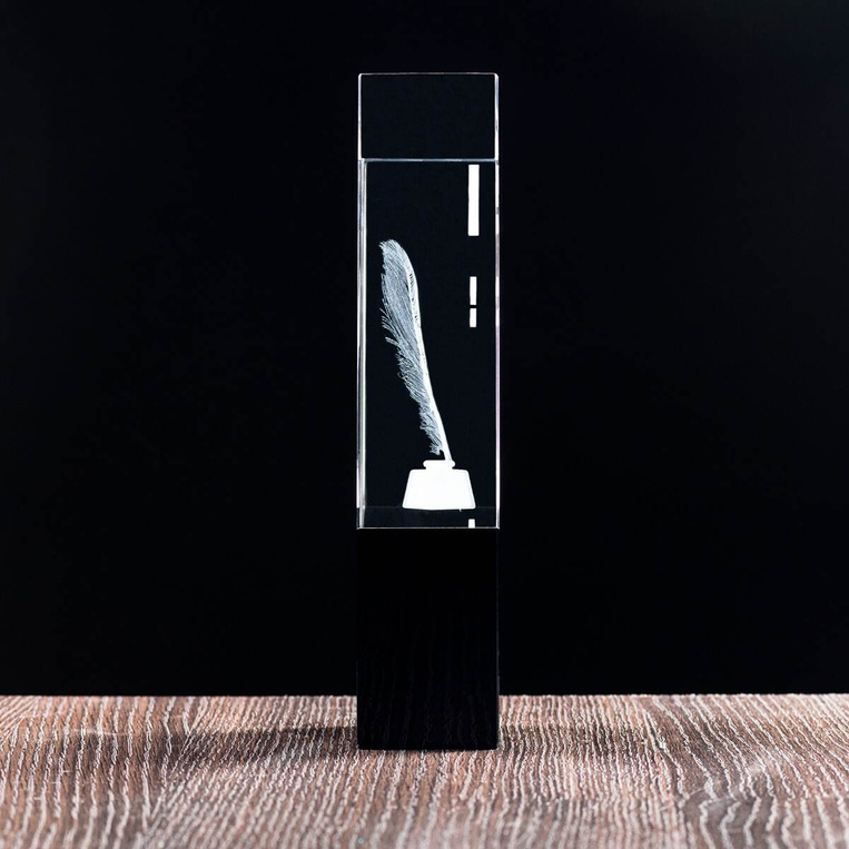 Nagroda literacka, Trofeum kryształowe z personalizowaną dedykacją