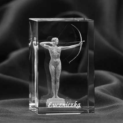 Symbol miasta wygrawerowany w krysztale, Łuczniczka 2,5D w Bydgoszczy