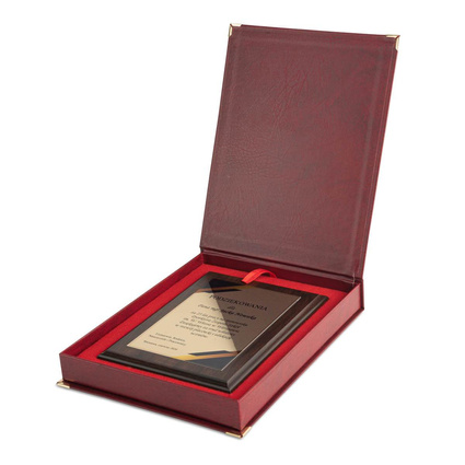 Dyplom dla Dyrektora szkoły - personalizowane podziękowania w etui