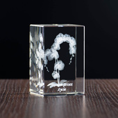 Walentynkowy storczyk w pięknej kryształowej statuetce