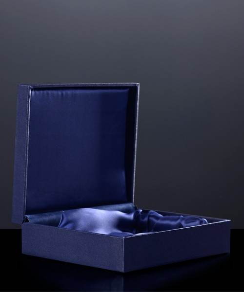 Anioł Stróż 3D w kryształowej statuetce 110×150×30 mm – Pamiątka Chrztu Świętego