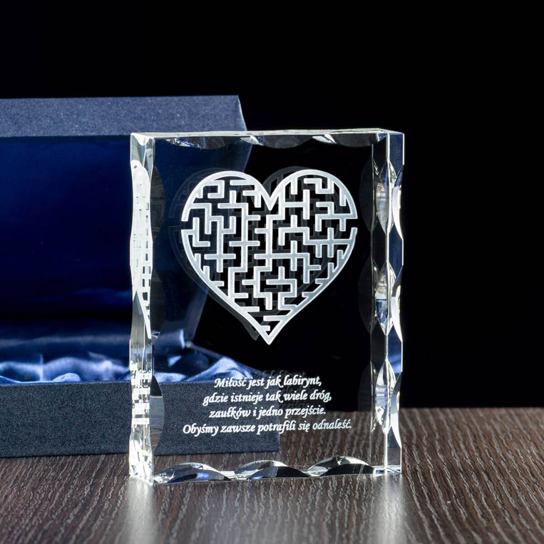 Ozdobny kryształ - Trójwymiarowe serce z labiryntem wraz z miejscem na Twoją dedykację