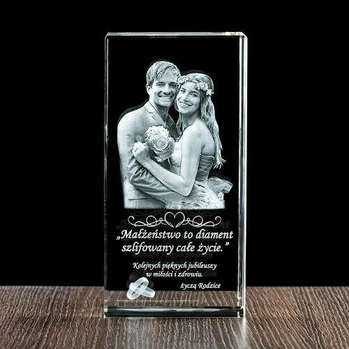 Podziękowania ślubne dla rodziców - duża statuetka 3D. Fotokryształ 3D