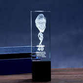 Karykatura 3D w kryształowej statuetce dla Niej NA URODZINY 40