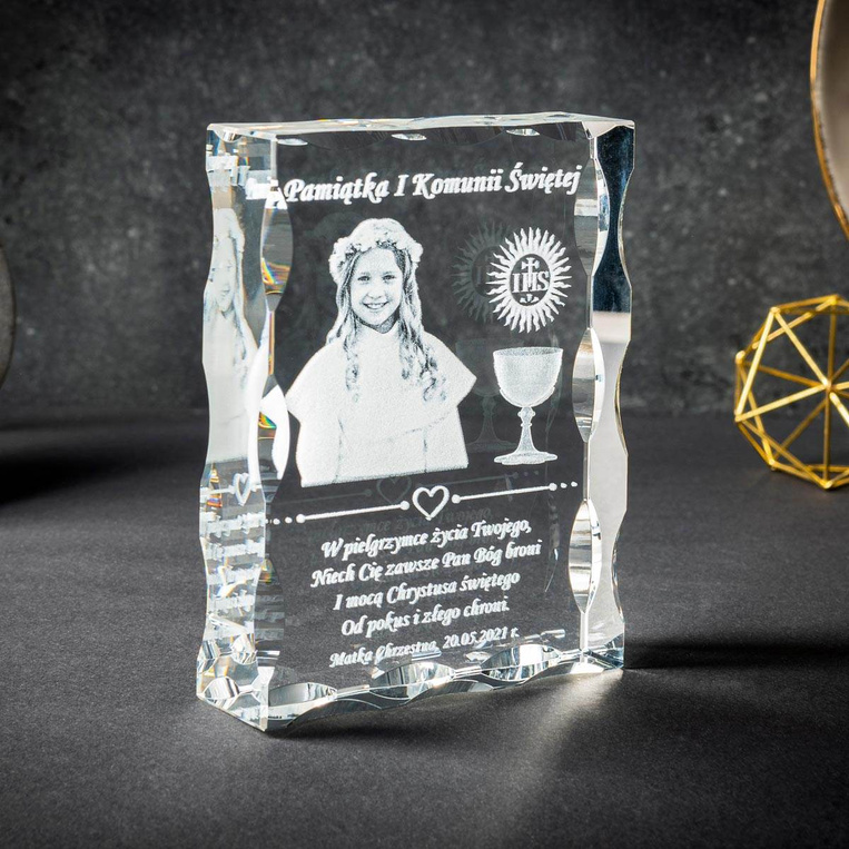 Zdjęcie 3D w krysztale z dedykacją - Pamiątka I Komunii Świętej