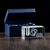 Stojak na długopis z personalizacją - stylowy prezent dla niego