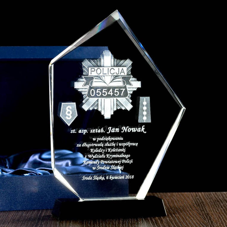 Personalizowana odznaka policyjna w podziękowaniu za służbę DLA POLICJANTA