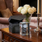 Prezent dla Babci i Dziadka - trójwymiarowa RÓŻA w szkle z twoją dedykacją