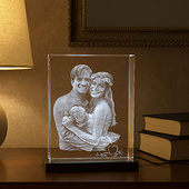 Duża FOTOLAMPKA 3D z grawerunkiem pary młodej – prezent ślubny lub rocznicę