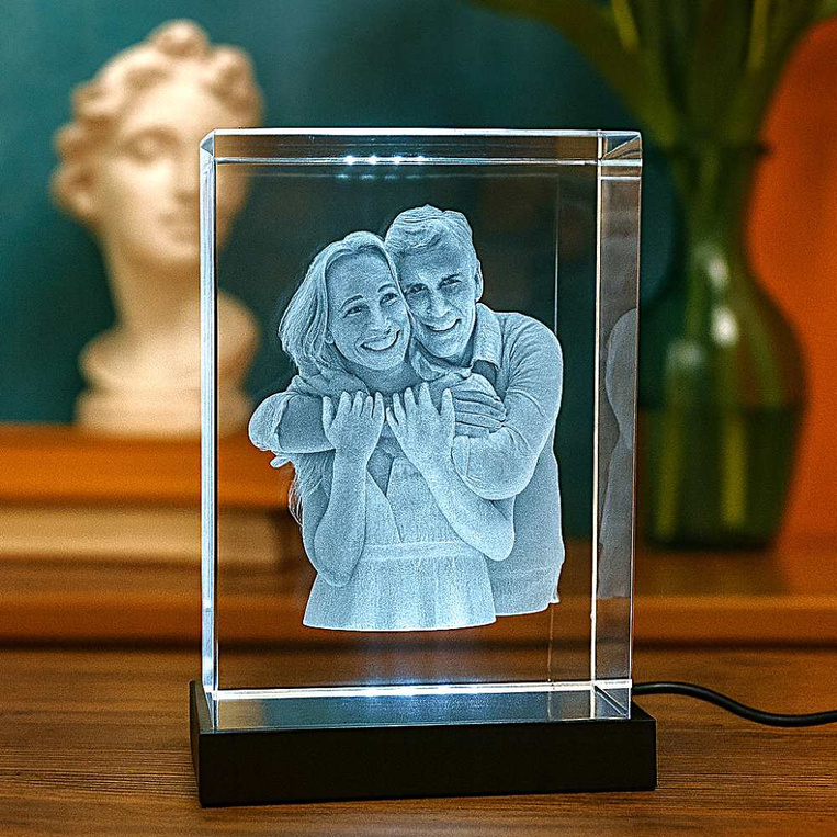 Fotokyształ 3D 120x180x80 mm z grawerem pary – prezent na rocznicę ślubu