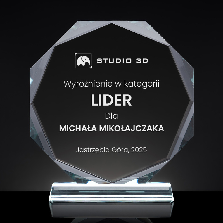 Szklana statuetka firmowa LIDER – personalizowane wyróżnienie z grawerem