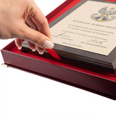 Etui SAMETI do podkładu 9x12 Bordowe Pion