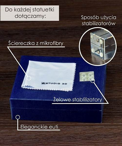 Pies w służbie mundurowej - zdjęcie 3D w szkle. Grawer