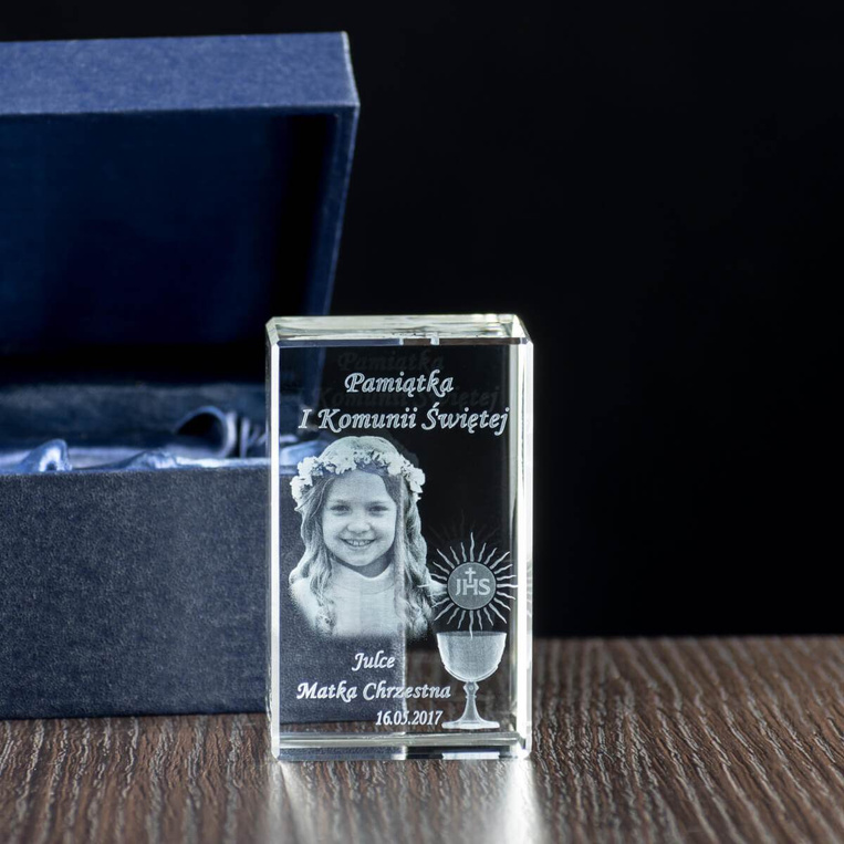 Pamiątka na I Komunię Świętą - Indywidualny grawer w krysztale