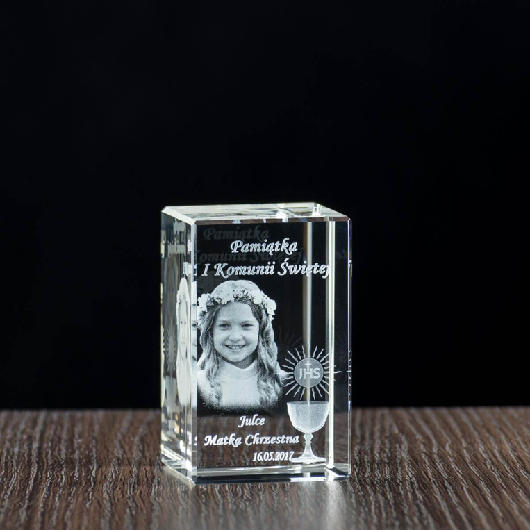 Pamiątka na I Komunię Świętą - Indywidualny grawer w krysztale