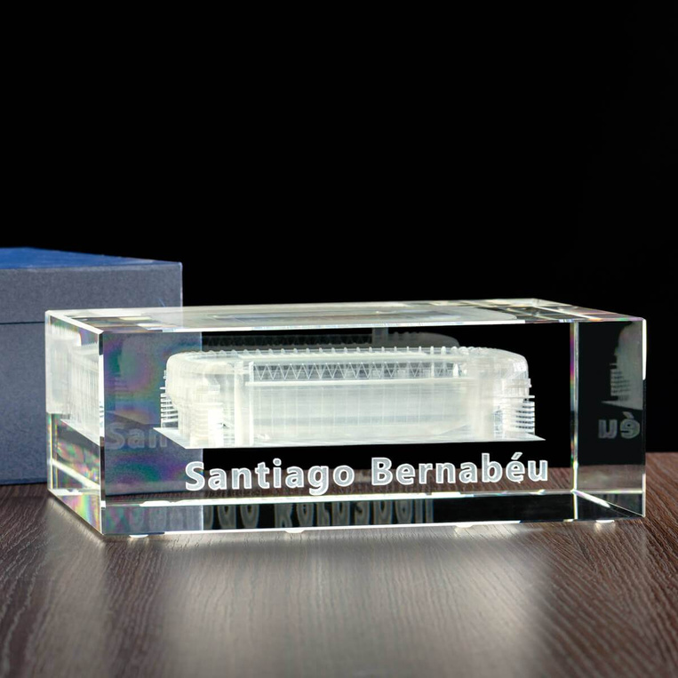 MEGASTATUETKA Stadion Santiago Bernabeu, grawer obiektu w trójwymiarze