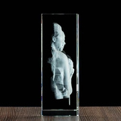 MEGA statuetka, trójwymiarowy wizerunek w krysztale na urodziny