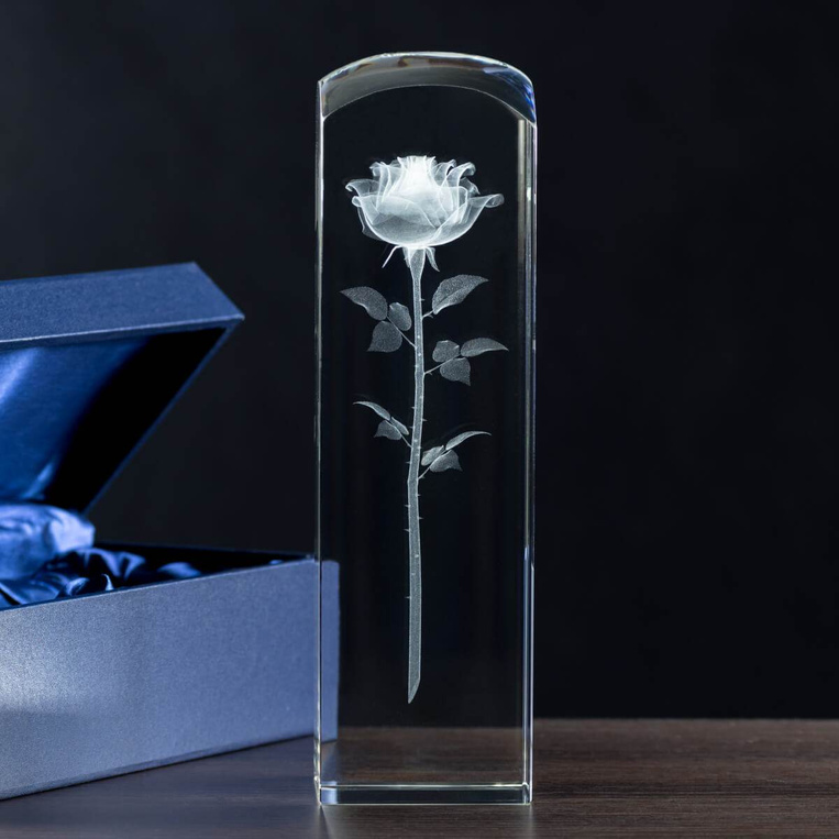 RÓŻA 3D z dedykacją w dużej statuetce 22 cm wysokości