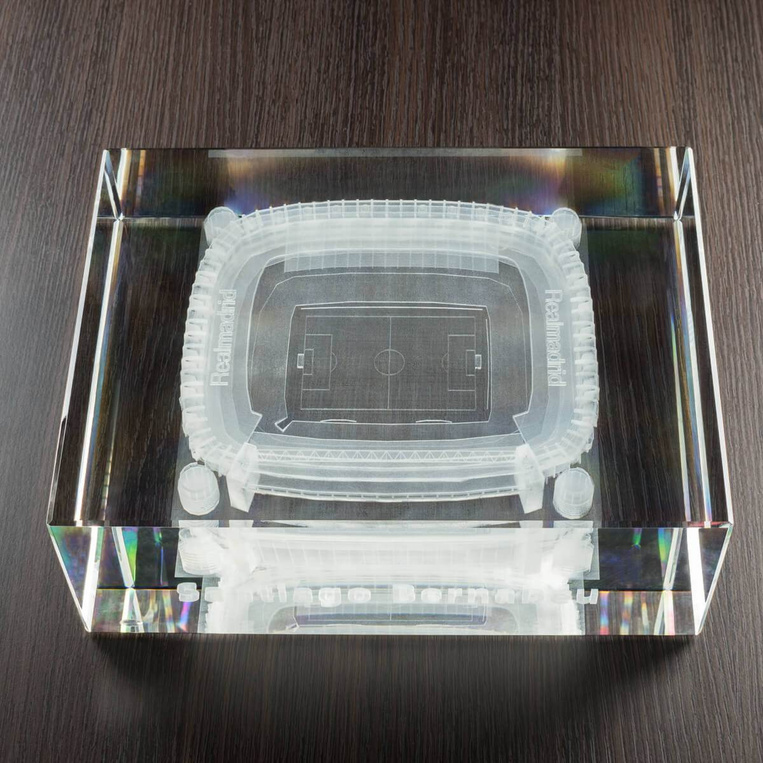 MEGASTATUETKA Stadion Santiago Bernabeu, grawer obiektu w trójwymiarze