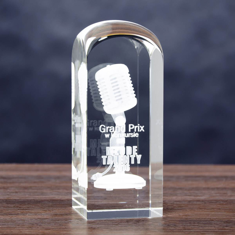 Nagroda muzyczna Grand Prix - MIKROFON 3d w kryształowej statuetce