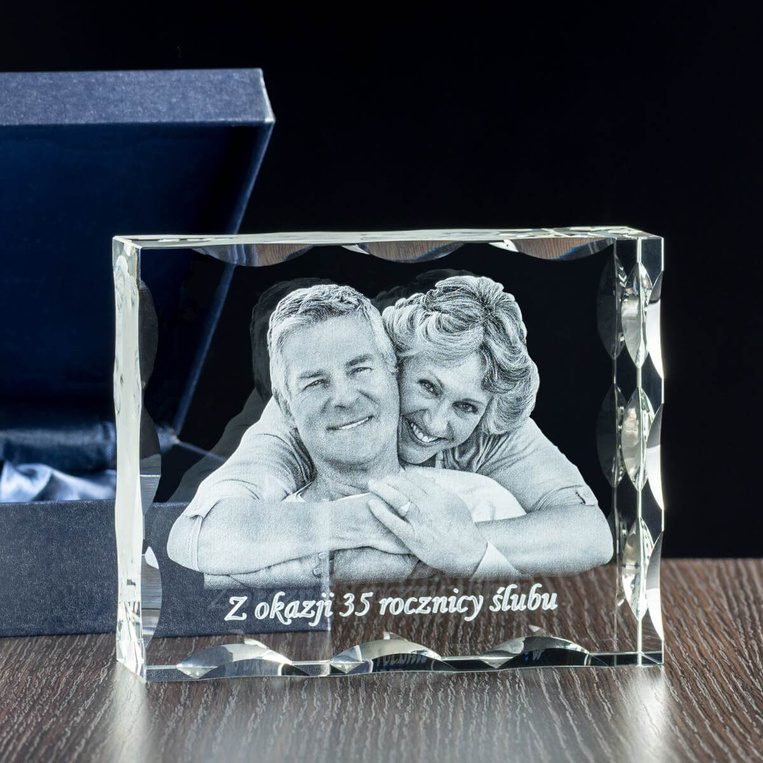 Statuetka na prezent z okazji rocznicy ślubu. Twoje zdjęcie. Etui prezentowe