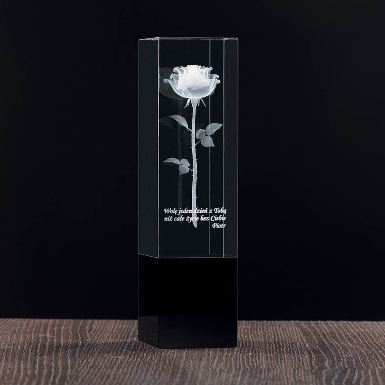 Prezent DLA MAMY - Róża 3D w dużej kryształowej statuetce (240x65x65x mm)