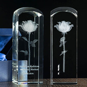 Róża 3D - podziękowania dla Rodziców wygrawerowane w krysztale. Komplet 2 szt.