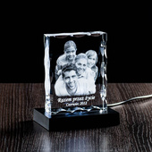 Fotokryształ - zdjęcie rodzinne w szkle na podstawce LED. NA ROCZNICĘ