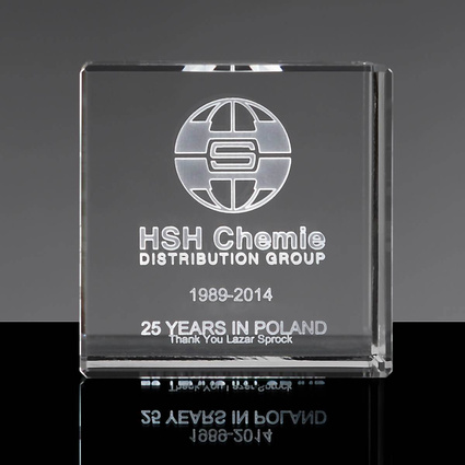 Pamiątkowy przycisk do papieru na jubileusz firmy. GRAWER 3D