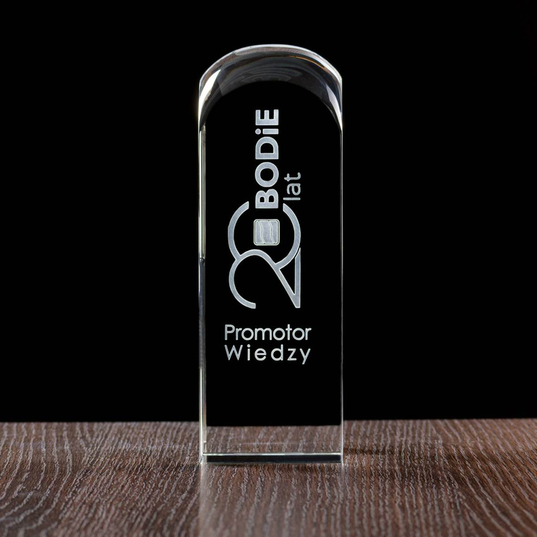 Statuetka firmowa na JUBILEUSZ FIRMY dla klientów. Etui w komplecie