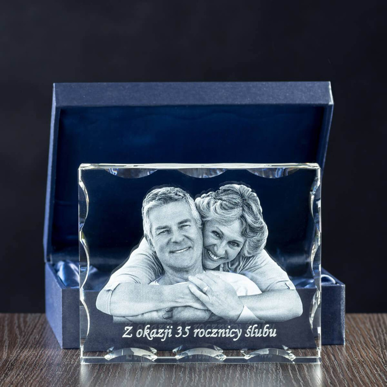 Statuetka na prezent z okazji rocznicy ślubu. Twoje zdjęcie. Etui prezentowe