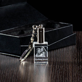 Personalizowany BRELOK NA WALENTYNKI, grawer zdjęcia w szkle