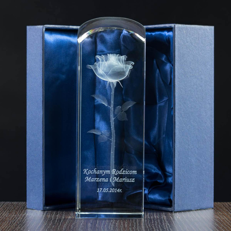 Róża 3D z indywidualną dedykacją, statuetka duża 190x65x65 mm