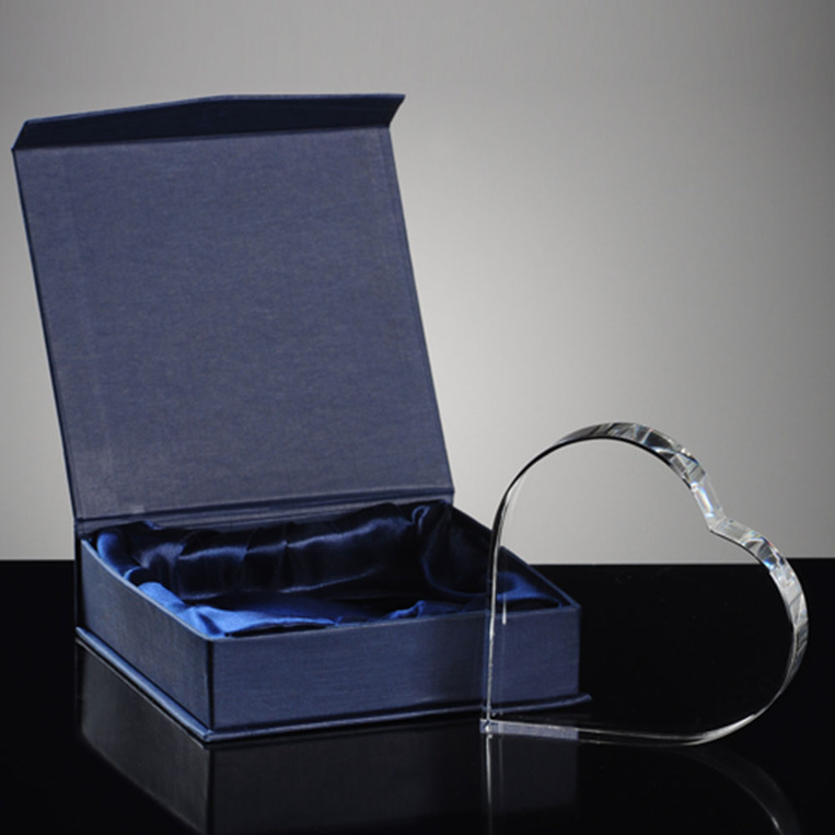 Fotoprezent na zakończenie roku dla wychowawcy, nauczyciela - statuetka serce