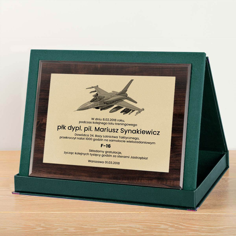 Dyplom 305x381 mm dla żołnierza - pilota. PODZIĘKOWANIA GRATULACJE