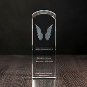 Trójwymiarowe skrzydła w krysztale + logo + dedykacja