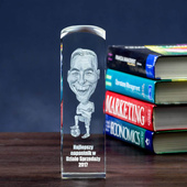 Wyróżnienie z humorem dla pracownika roku - karykatura 3D. Wręczane na Gali