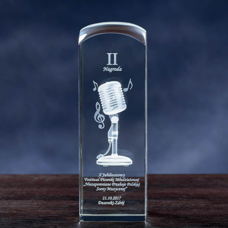 Gratulacje, podziękowania dla radiowca - statuetka duża