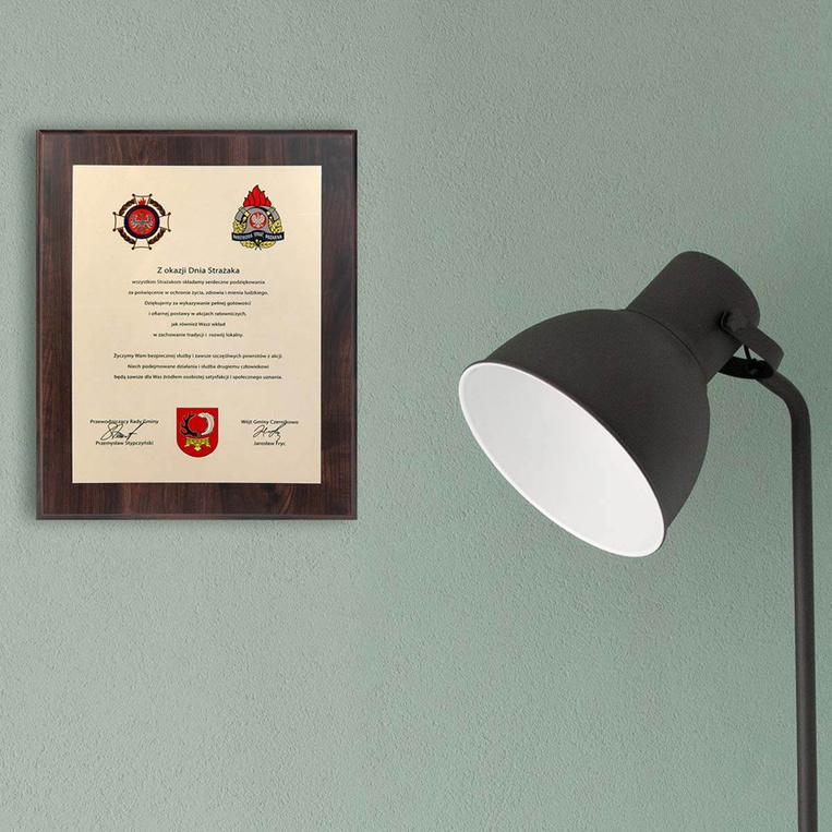 Duży dyplom DLA STRAŻAKA jako Podziękowania za służbę i Dzień Strażaka
