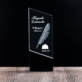 Nagroda literacka, Trofeum kryształowe z personalizowaną dedykacją