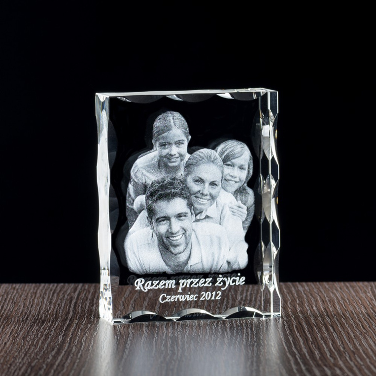 Ekskluzywna fotolampka – szklana statuetka 130x100x30 mm grawer zdjęcia 2D i tekstu