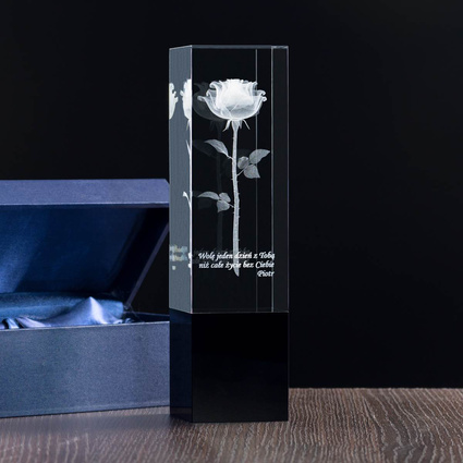 Prezent DLA MAMY - Róża 3D w dużej kryształowej statuetce (240x65x65x mm)