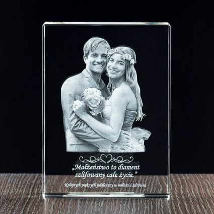 Prezent na rocznicę ślubu, lub jako prezent ślubny - grawerowany kryształ