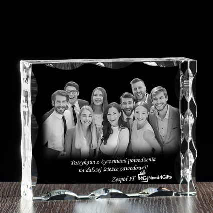 Zdjęcie w krysztale - pomysł na prezent dla kolegi z pracy